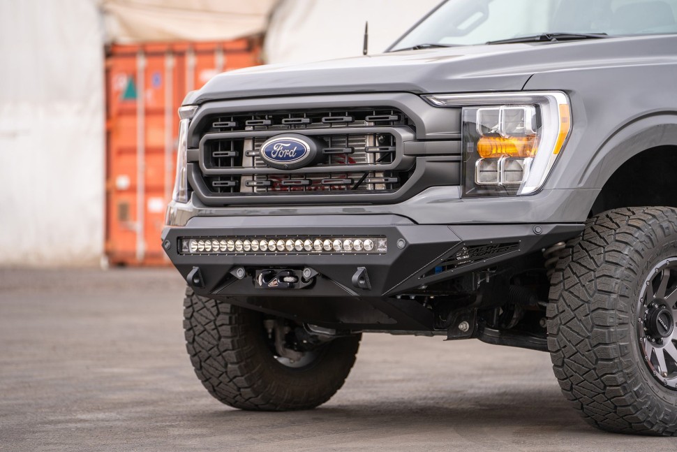 Передний бампер под лебёдку Ford F-150 21-23 Addictive Desert Designs F191422860103