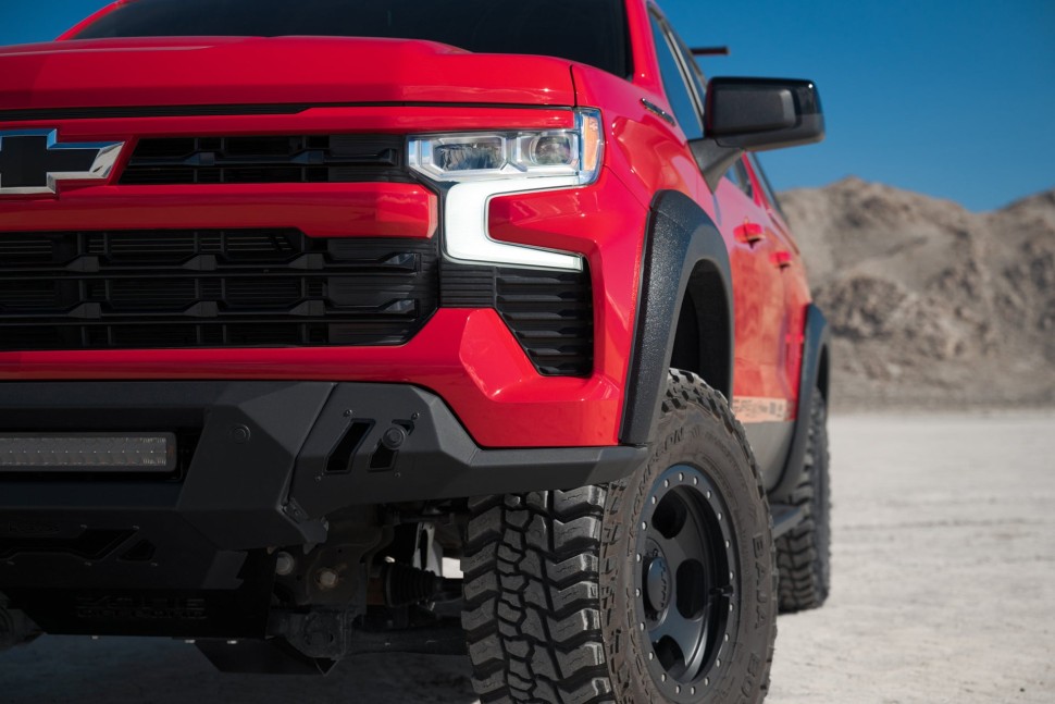 Передний бампер Chevrolet Silverado 1500 22-25 Addictive Desert Designs F140300010103