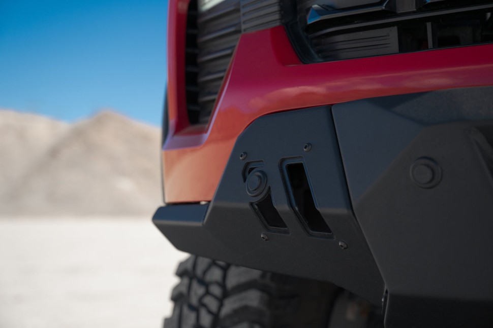 Передний бампер Chevrolet Silverado 1500 22-25 Addictive Desert Designs F140300010103