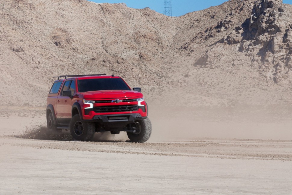 Передний бампер Chevrolet Silverado 1500 22-25 Addictive Desert Designs F140300010103