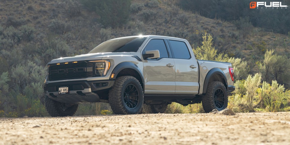 Колесный диск Fuel Off Road Burn Chrome W/Gloss Black Lip 22x12 ET-44 FC403PB22126344N