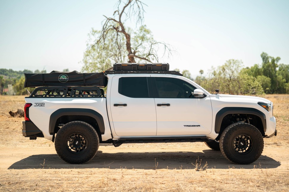 Кріплення для світла на багажник Toyota Tacoma 24-25 DV8 Offroad RRTT1-04L