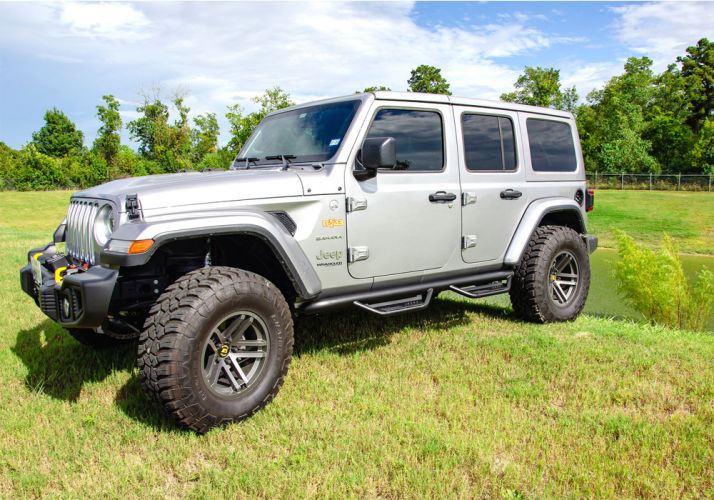 Бічні трубні пороги Jeep Wrangler JL 18-22 4-Door Podium LG &amp; SS N-FAB HPJ1866-TX