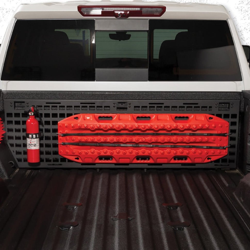 Молле-панель Chevrolet Silverado/GMC Sierra 19-23 откидной борт Putco 195000T-1
