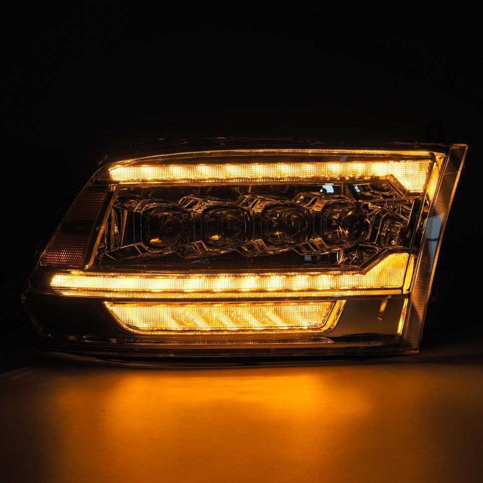 Комплект передних Led фар Dodge Ram 1500/2500/3500/4500/5500 09-18 NOVA-Series AlphaRex 880556