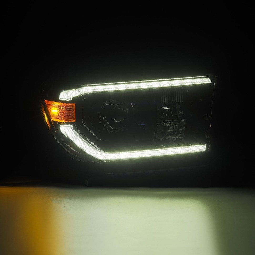 Комплект передних галогеновых фар Toyota Tundra/Sequoia 07-17 PRO-Series AlphaRex 880829