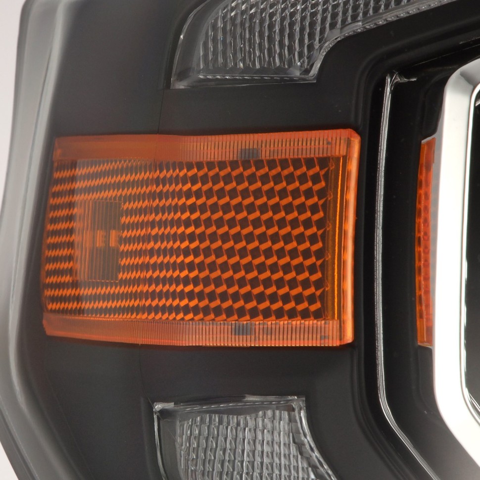 Комплект передних Led фар Toyota Tundra 14-21 LUXX-Series AlphaRex 880835