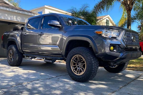 Колісний диск Icon Vehicle Dynamics Vector 6 Bronze 17x8.5 ET 2417858347BR