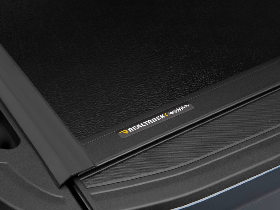 UnderCover FX81000 Flex Hard Folding Tonneau Cover Honda Ridgeline 17-25 5'4"