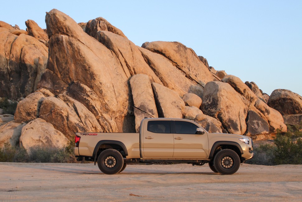 Black Rhino 1980ARS305114M76 Arsenal Wheel Textured Matte Black 19x8 +30