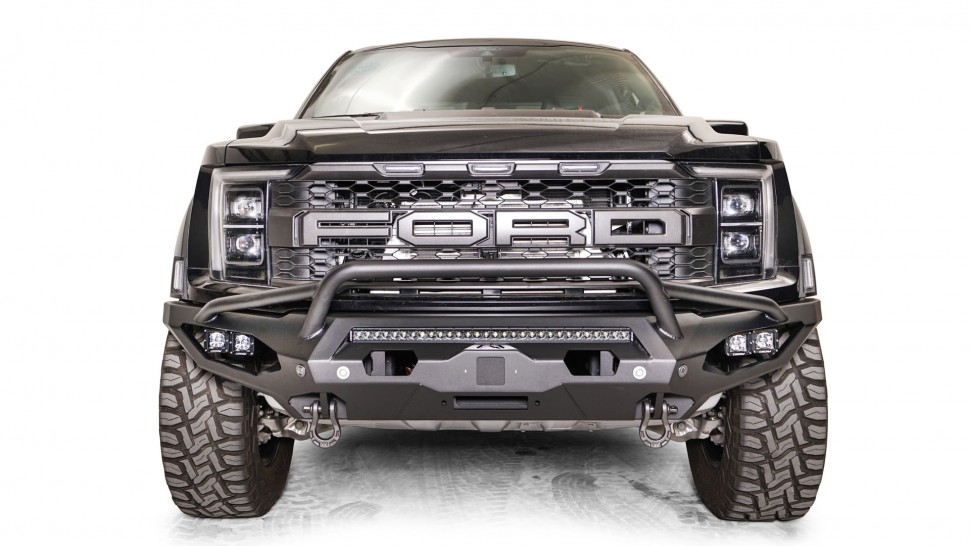 Передний бампер с центральной дугой Matrix Ford F-150 Raptor 21-22 Fab Fours FR21-X5352-1