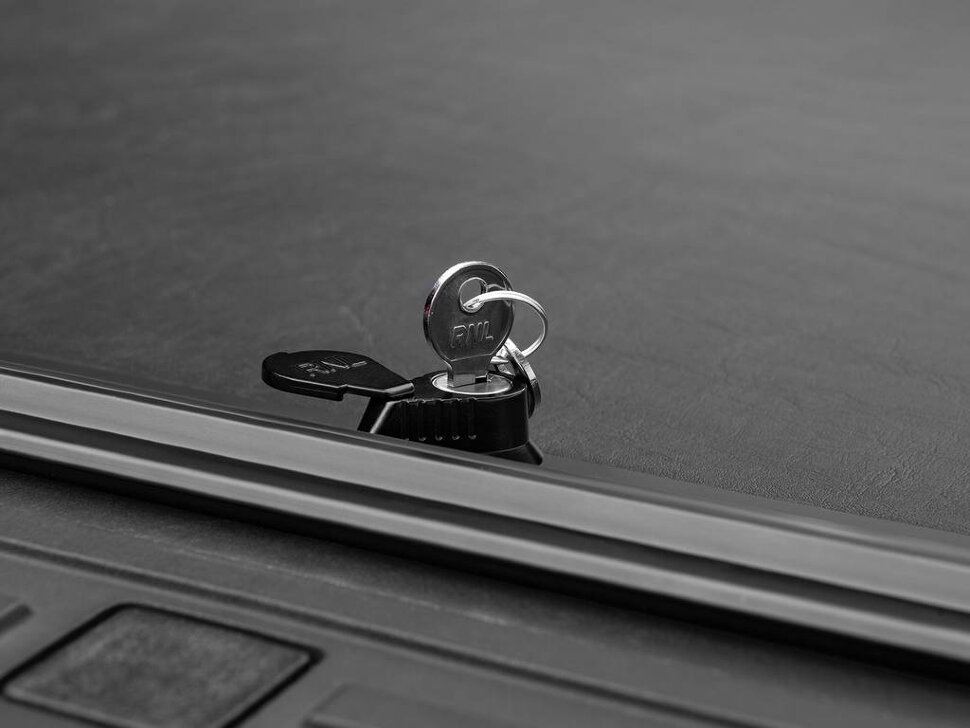 Roll-N-Lock LG532M M-Series Manual Retractable Tonneau Cover Toyota Tacoma 24-25 5'