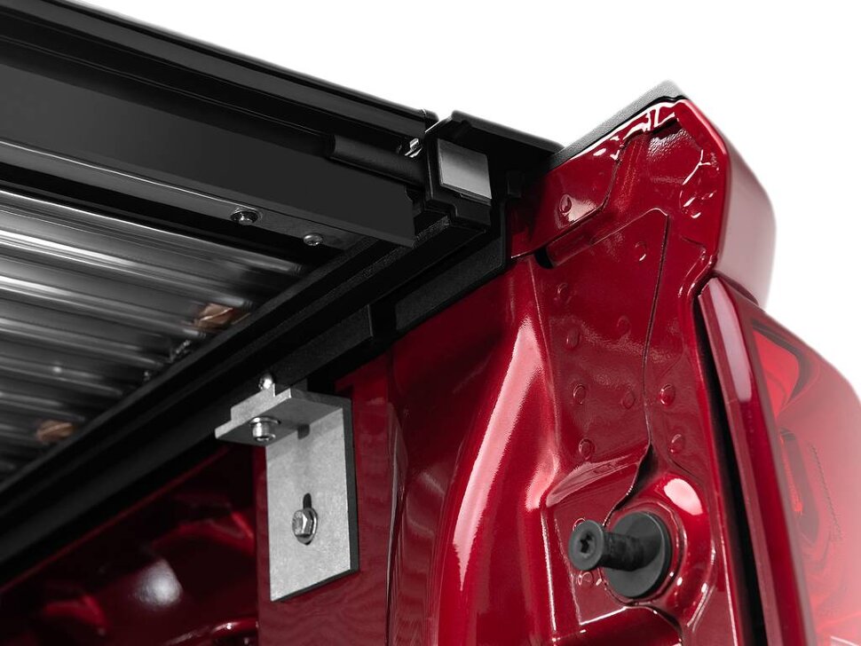 Roll-N-Lock LG532M M-Series Manual Retractable Tonneau Cover Toyota Tacoma 24-25 5'