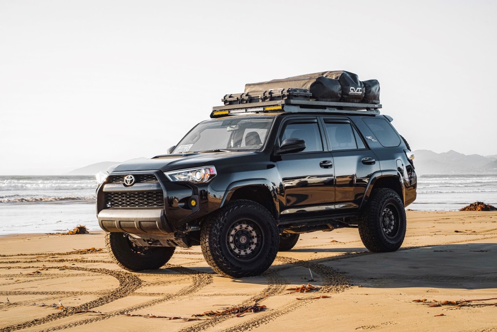 Black Rhino 1795ARS-88180D25 Arsenal Wheel Sand On Black 17x9.5 -18