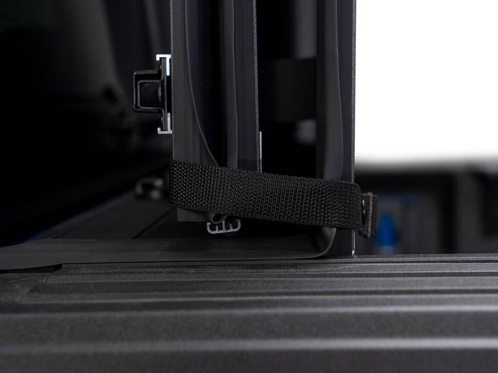 Extang 85355 Xceed Hard Folding Tonneau Cover Chevrolet Colorado/GMC Canyon 15-22 6'2"