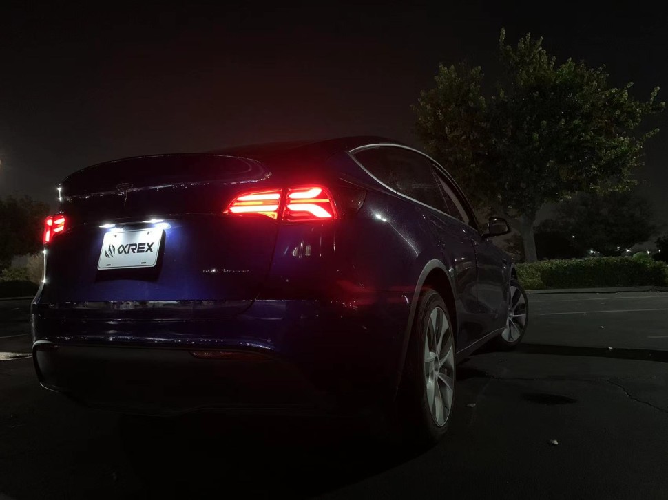 AlphaRex 601030 PRO-Series Led Tail Lights Tesla Model Y/Model 3 20-24