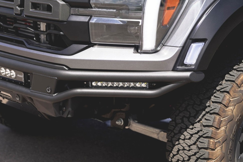 Передний бампер Ford F-150 Raptor 21-25 Addictive Desert Designs F210373200103