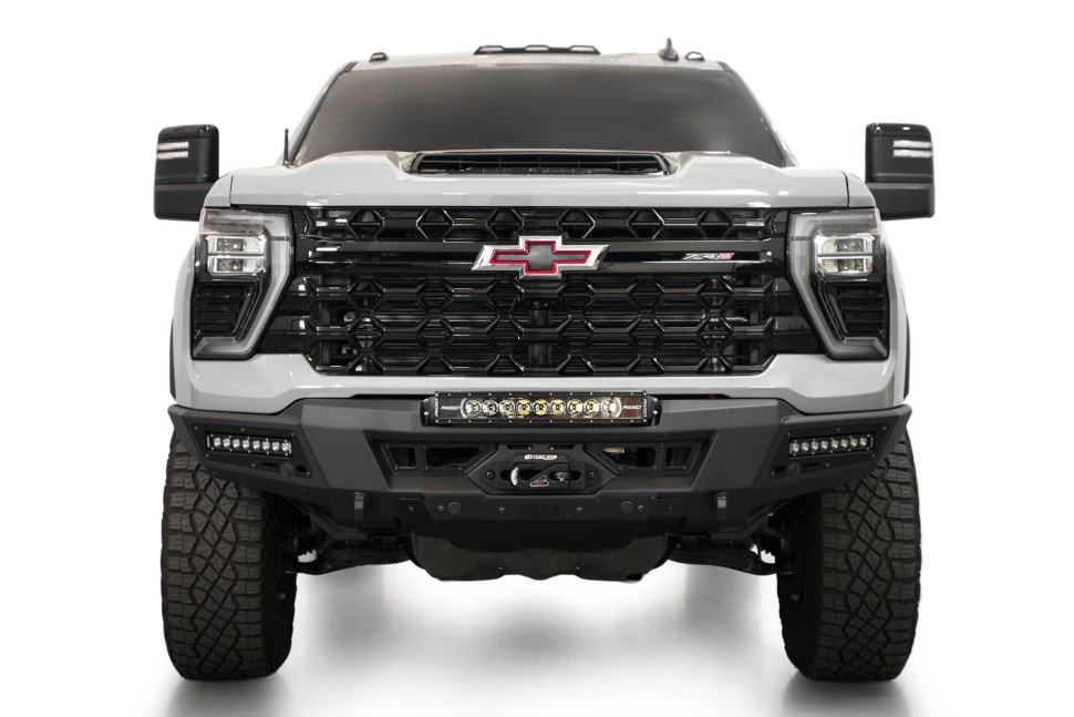 Передний бампер под лебёдку Chevrolet Silverado 2500/3500 24-25 Addictive Desert Designs F820335070103