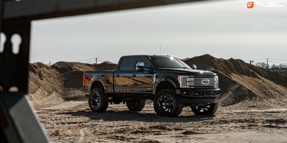 Колесный диск Fuel Off Road Reaction Gloss Black Milled 20x9 ET+1 D75320901850