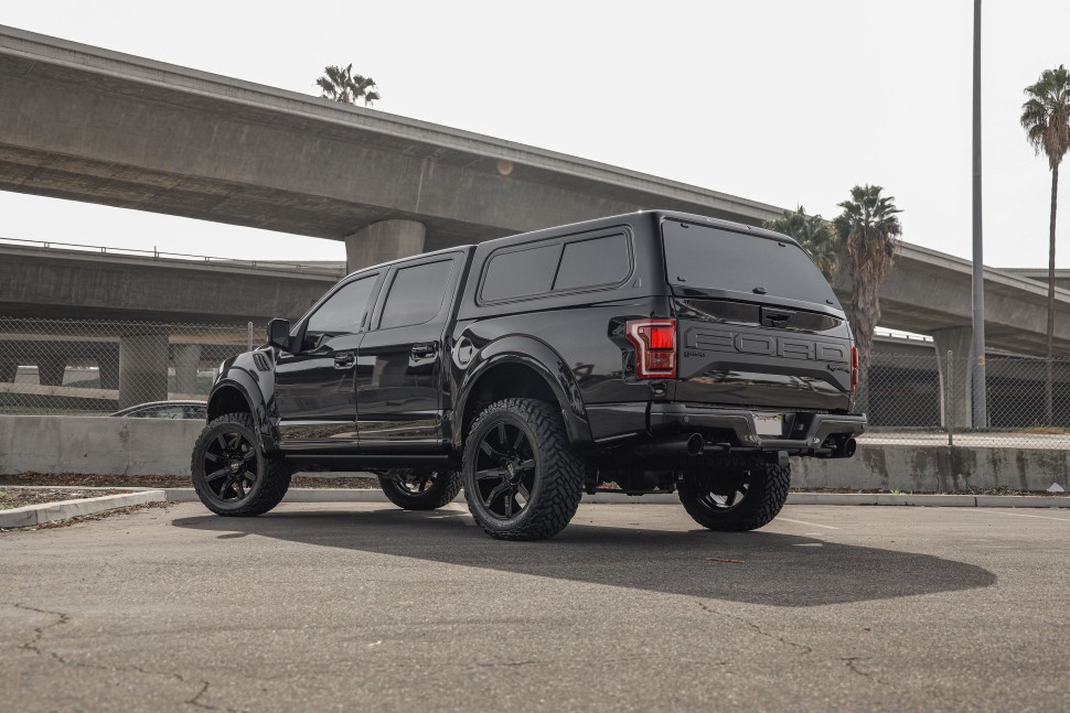 Колесный диск Moto Metal Spider Gloss Black 20x10 ET-18 MO80421067318N