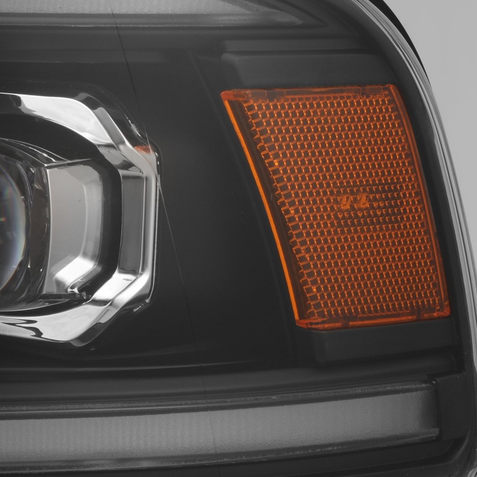 Комплект передних Led фар Dodge Ram 1500/2500/3500 94-02 NOVA-Series AlphaRex 880350
