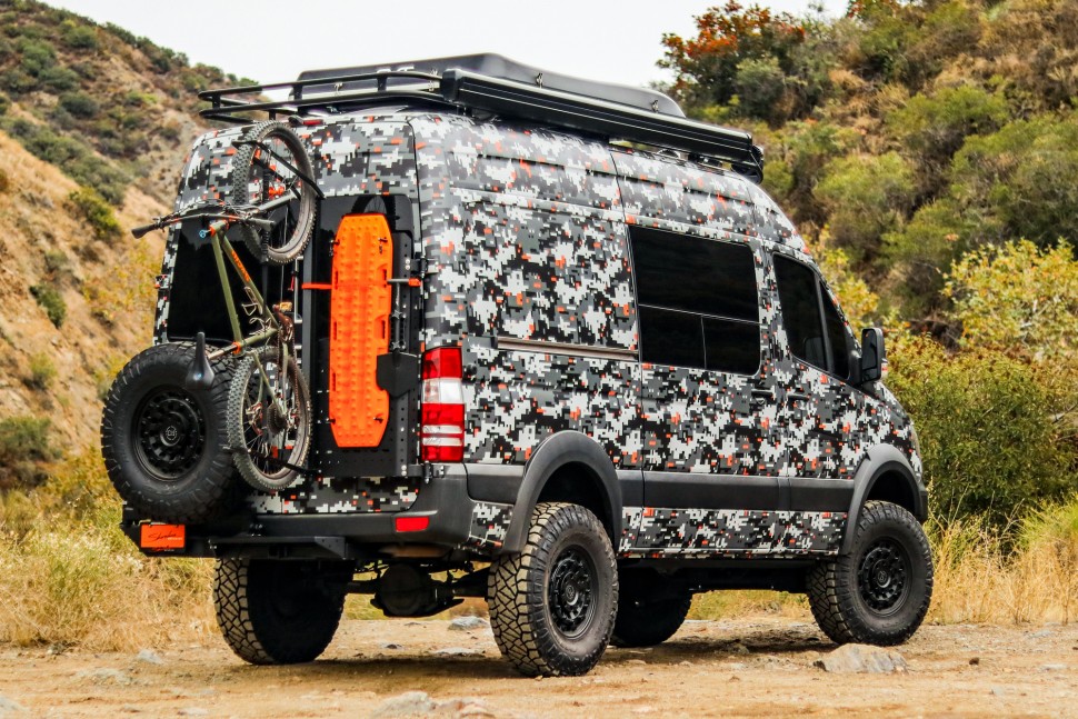 Black Rhino 1795ARS128165D22 Arsenal Wheel Sand On Black 17x9.5 +12