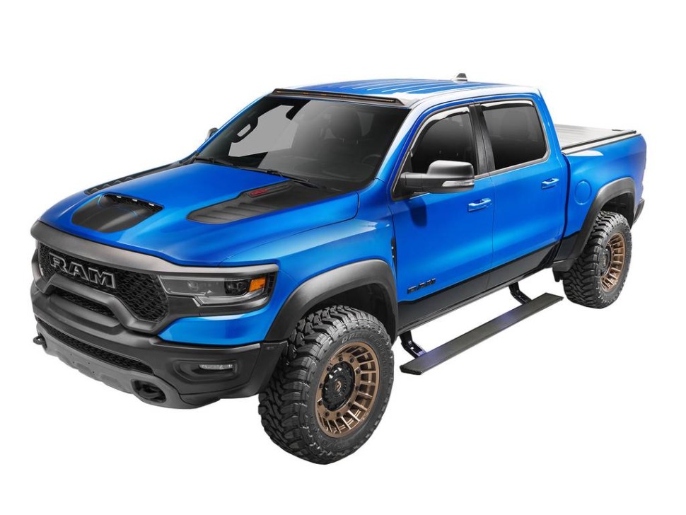 Электрические подножки Jeep Wrangler JL 18-24 PowerStep XTreme AMP Research 78132-01A