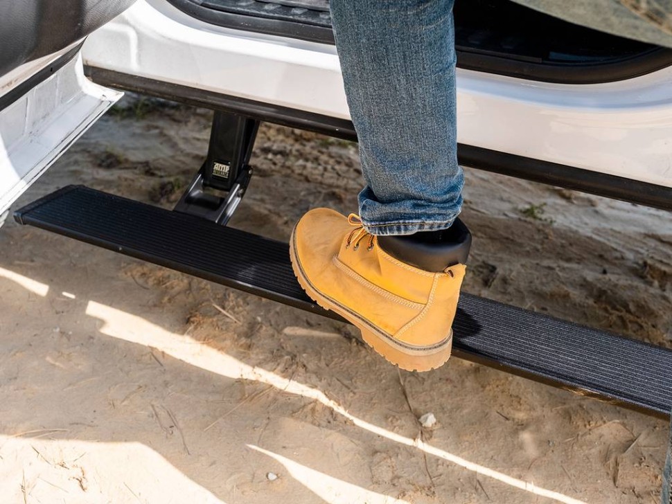 Электрические подножки Jeep Wrangler JL 18-24 PowerStep XTreme AMP Research 78132-01A