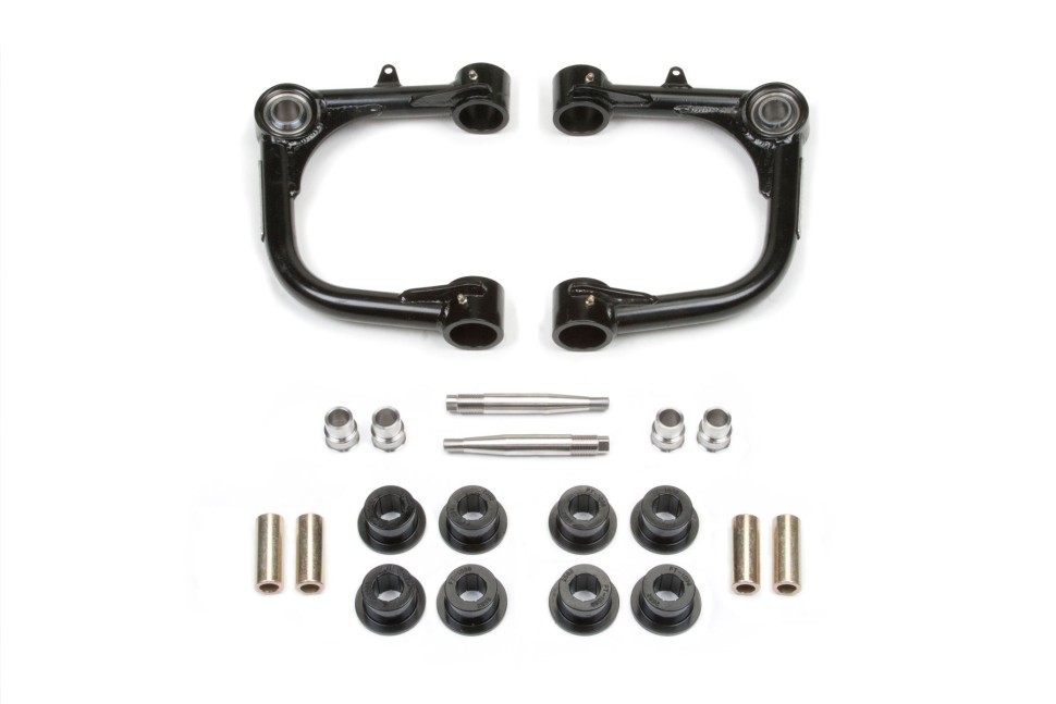 Комплект верхних рычагов подвески Toyota FJ Cruiser 10-14 Lift 0-6" Fabtech FTS26044