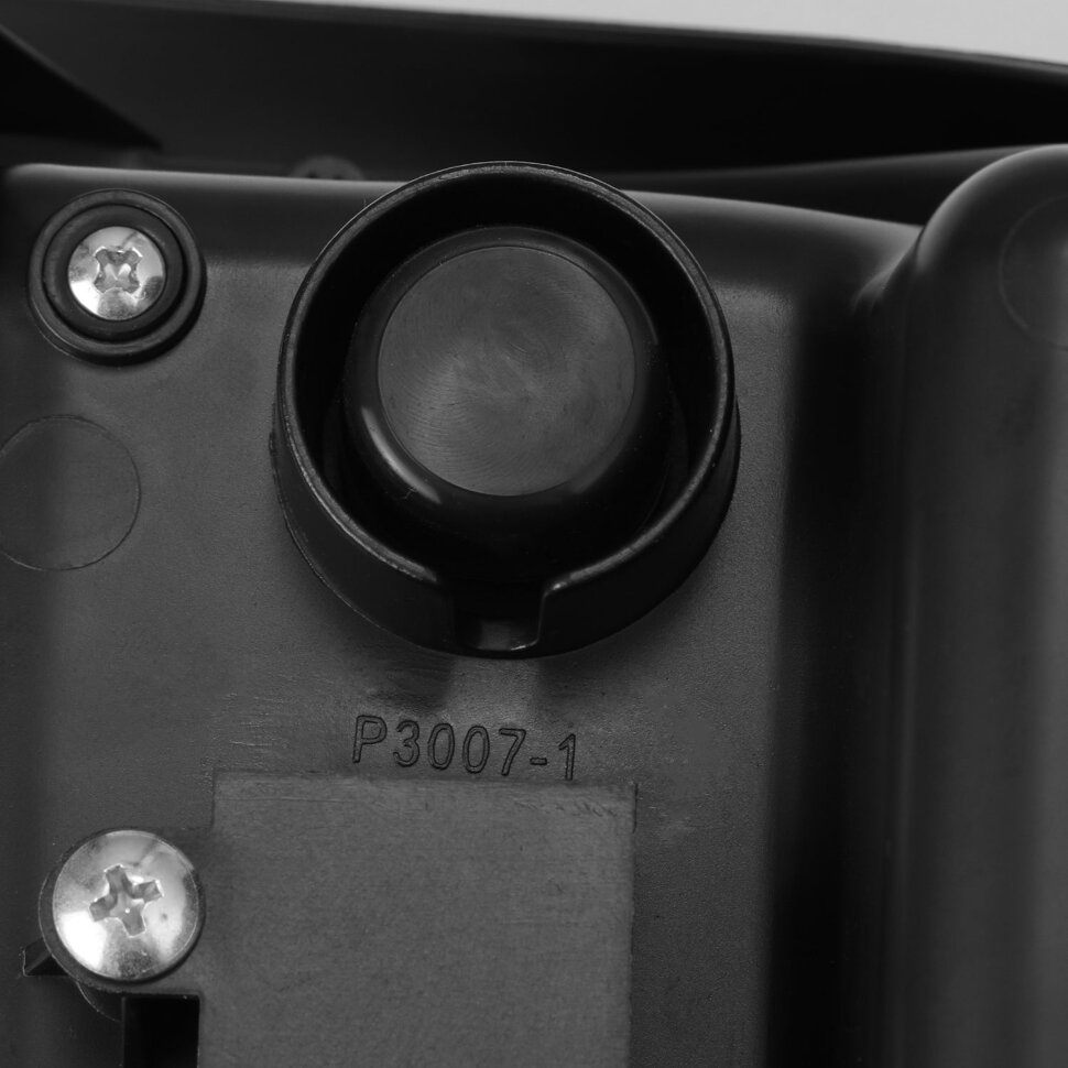 Світлодіодні задні ліхтарі Toyota Tundra 14-21 NOVA-Series AlphaRex 672032