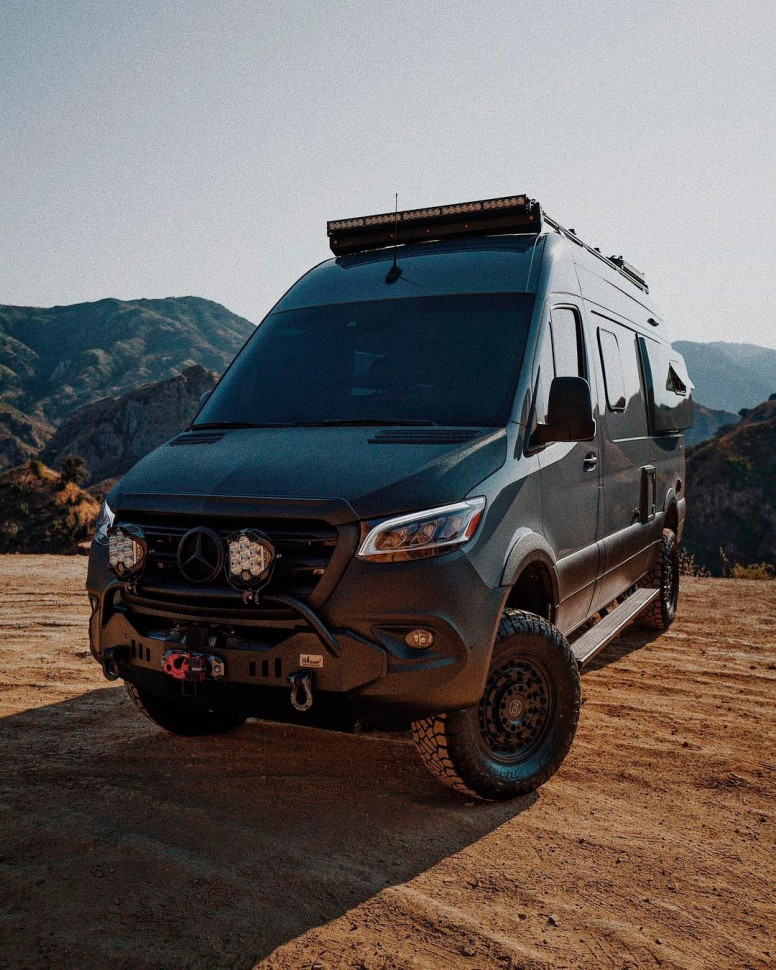 Black Rhino 1895ARS-88165D22 Arsenal Wheel Sand On Black 18x9.5 -18