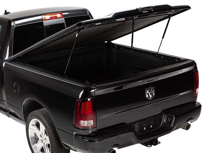 UnderCover Elite LX One-piece Truck Bed Tonneau Cover Dodge Ram 1500/2500/3500 09-21 6'4"