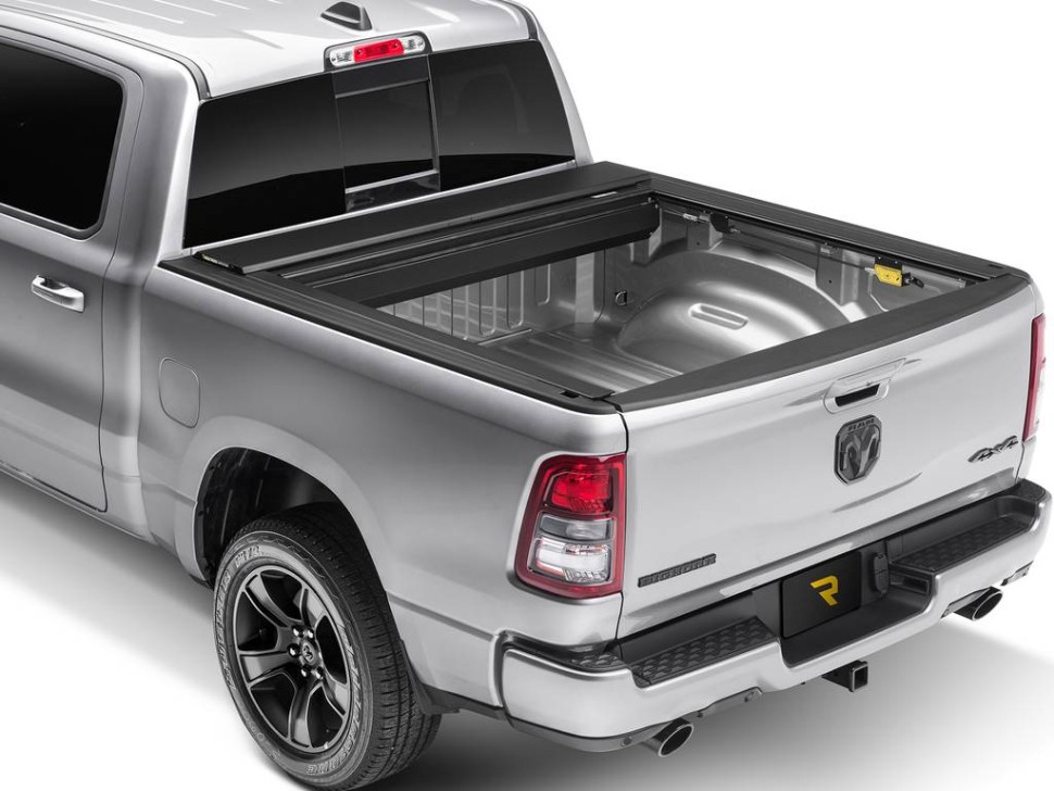 Ролета багажника выдвижная с электроприводом Ford F-150 15-20 5'7" E-Series Roll-N-Lock RC101E