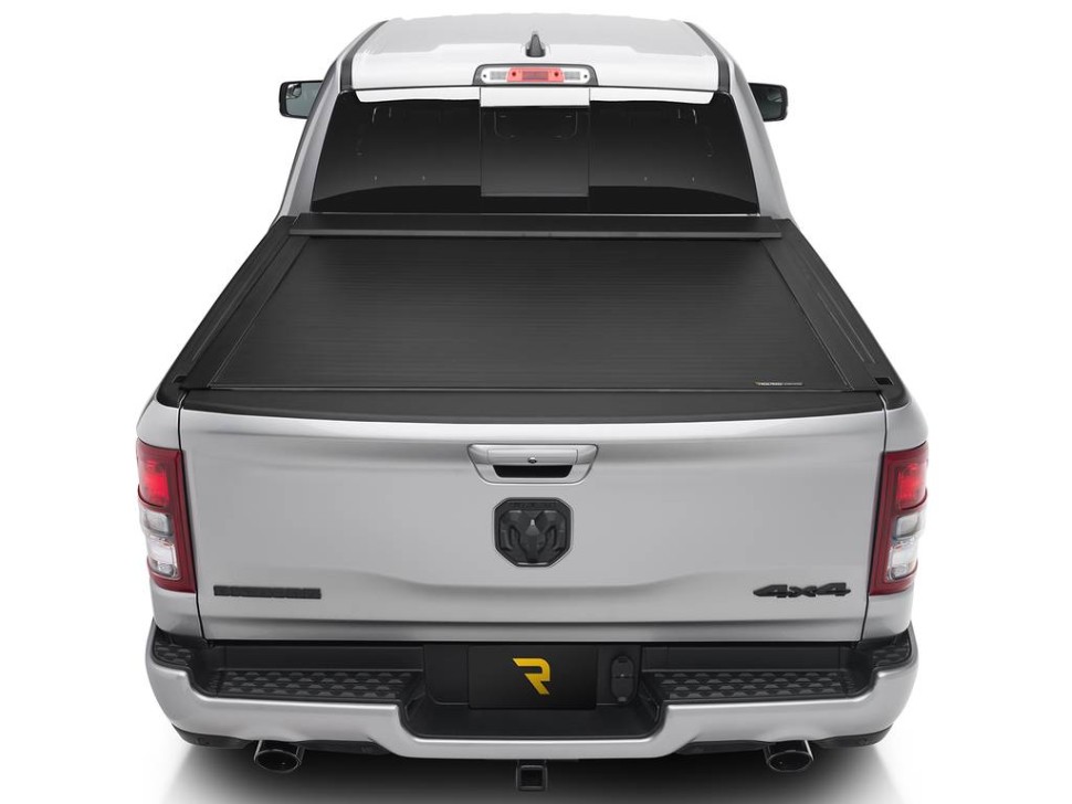 Ролета багажника выдвижная с электроприводом Ford F-150 15-20 5'7" E-Series Roll-N-Lock RC101E