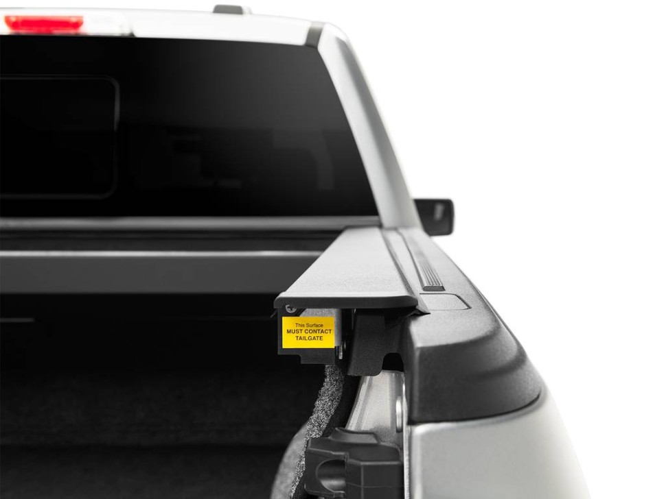Ролета багажника выдвижная с электроприводом Ford F-150 15-20 5'7" E-Series Roll-N-Lock RC101E