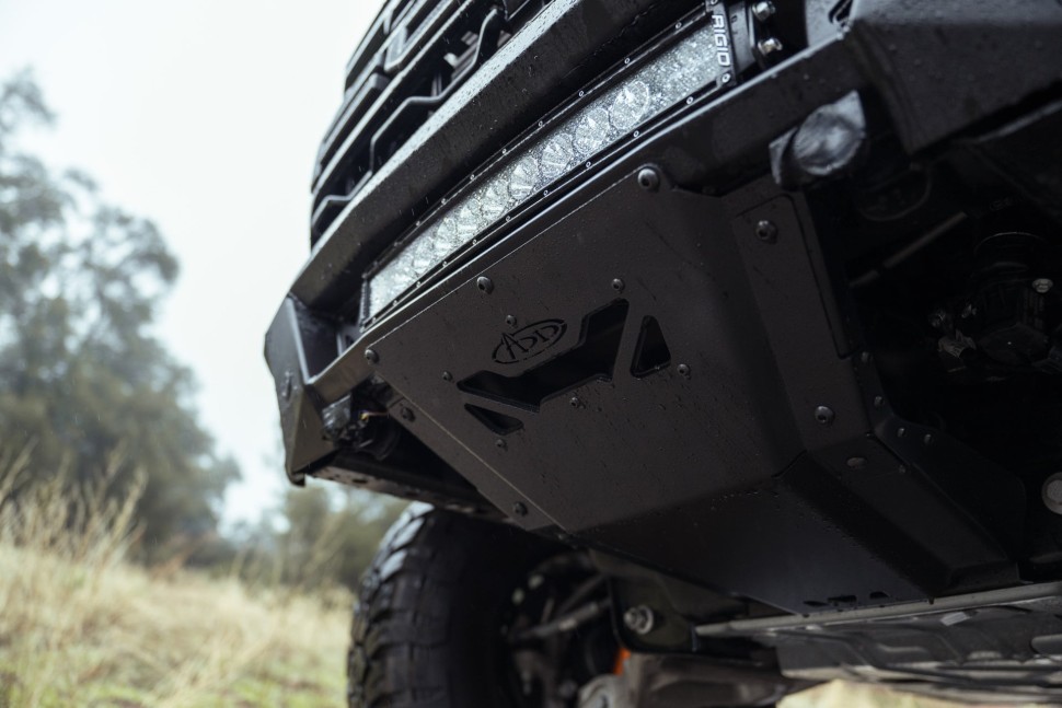 Передний бампер Ford F-150 Raptor/Raptor R 21-25 Addictive Desert Designs F210263200103