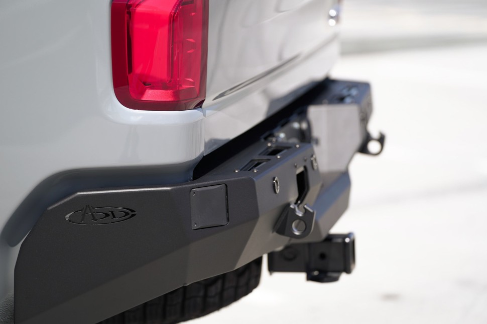 Задний бампер Chevrolet Silverado 2500/3500 24-25 Addictive Desert Designs R820191280103