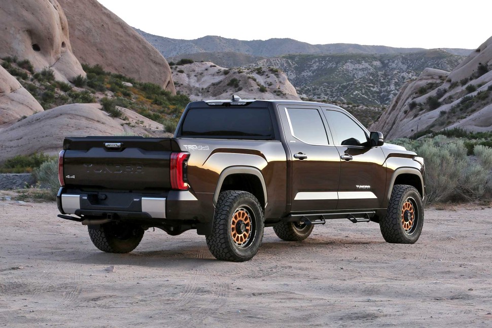 Ліфт-комплект підвіски Toyota Tundra 22-25 Lift 3" Fabtech K7087DL