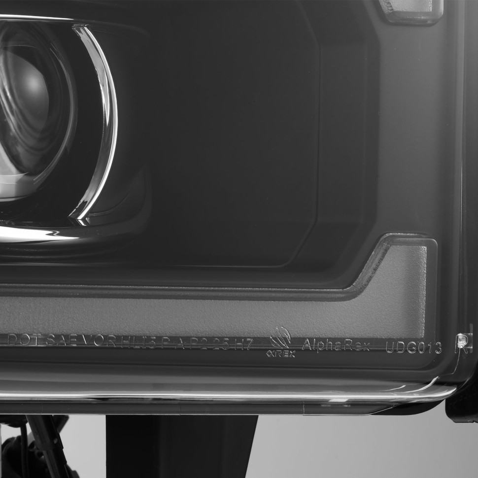 AlphaRex 880353 LUXX-Series Led Projector Headlights Dodge Ram 1500/2500/3500 94-02