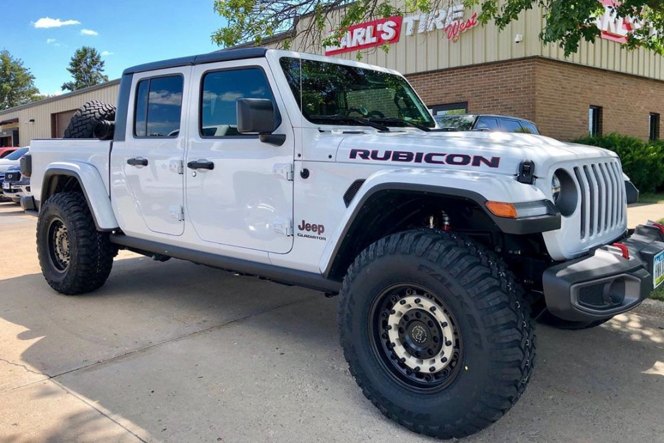 Black Rhino 1895ARS128170D25 Arsenal Wheel Sand On Black 18x9.5 +12