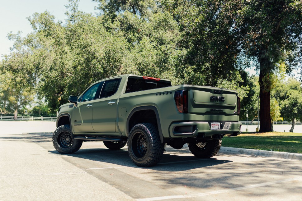 Black Rhino 1895ARS128170D25 Arsenal Wheel Sand On Black 18x9.5 +12