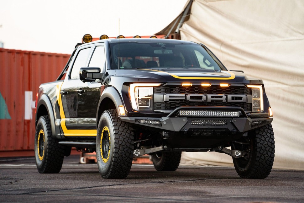 Передний бампер Ford F-150 Raptor/Raptor R 21-25 Addictive Desert Designs F210221180103