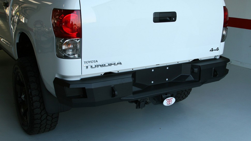 Fab Fours TT14-W2851-1 Premium Rear Bumper Toyota Tundra 14-21