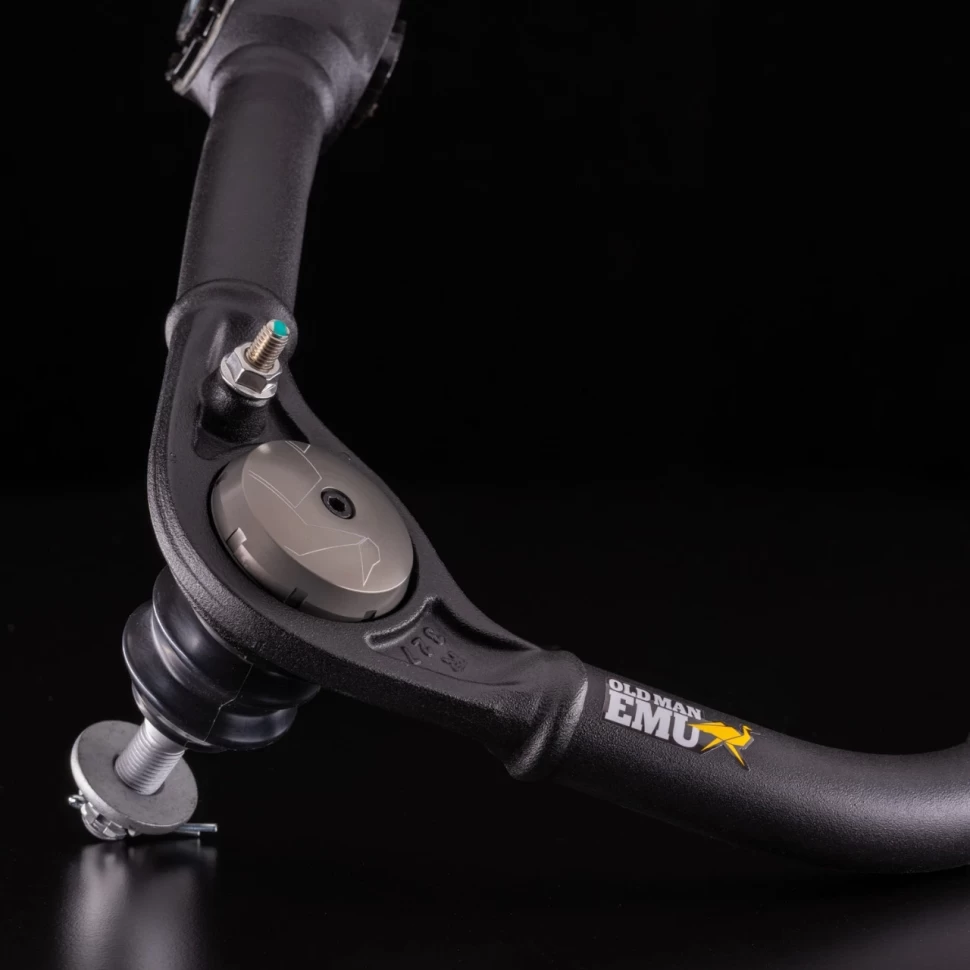 Old Man Emu UCA0037 Upper Control Arm Kit Toyota 4Runner 25-27