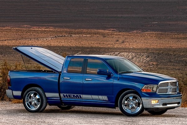 Крышка кузова Dodge Ram 1500 09-21 5'7" UnderCover LUX
