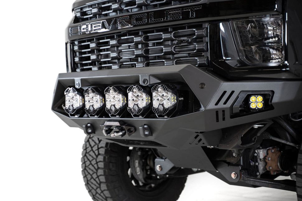 Передний бампер под лебёдку Chevrolet Silverado 2500/3500 20-23 Addictive Desert Designs F270043500103