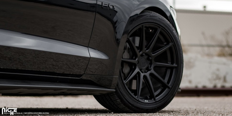 Колесный диск Niche Road Wheels Essen Matte Black 20x9 ET+35 M147209021+35