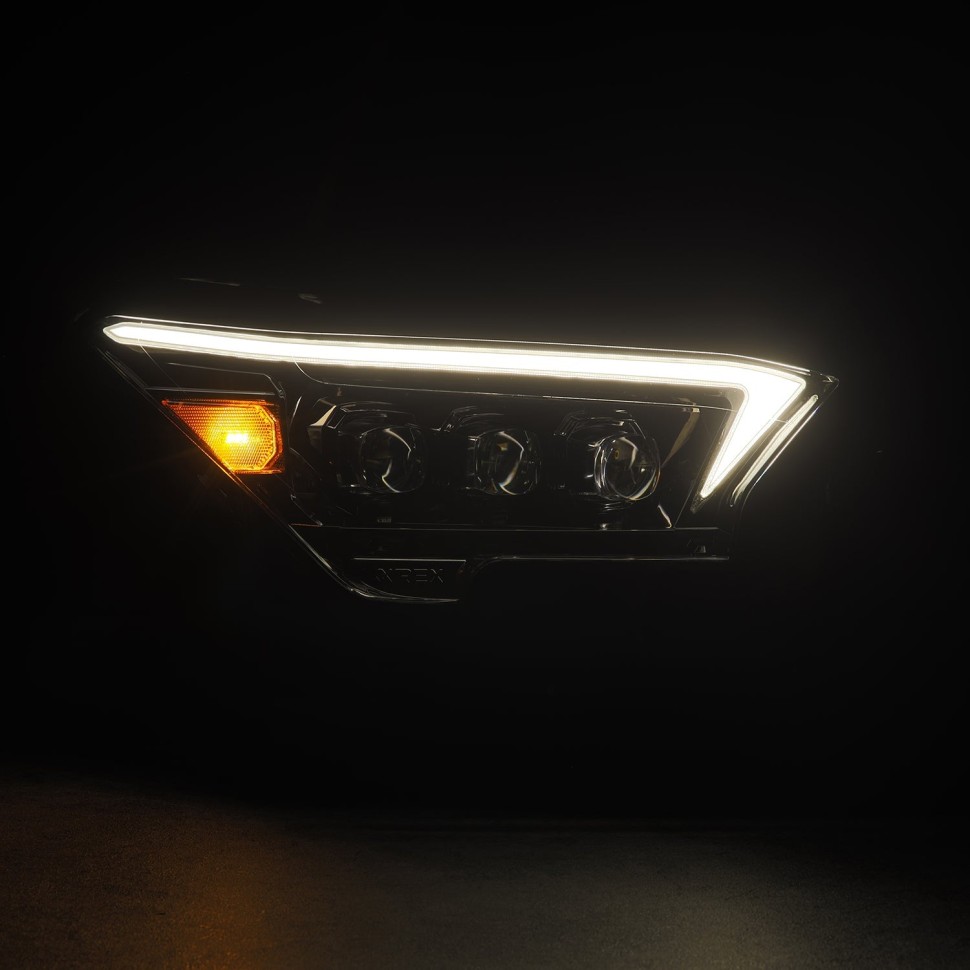 Комплект передних Led фар Toyota Tacoma/4Runner 24-26 NOVA-Series AlphaRex 880332