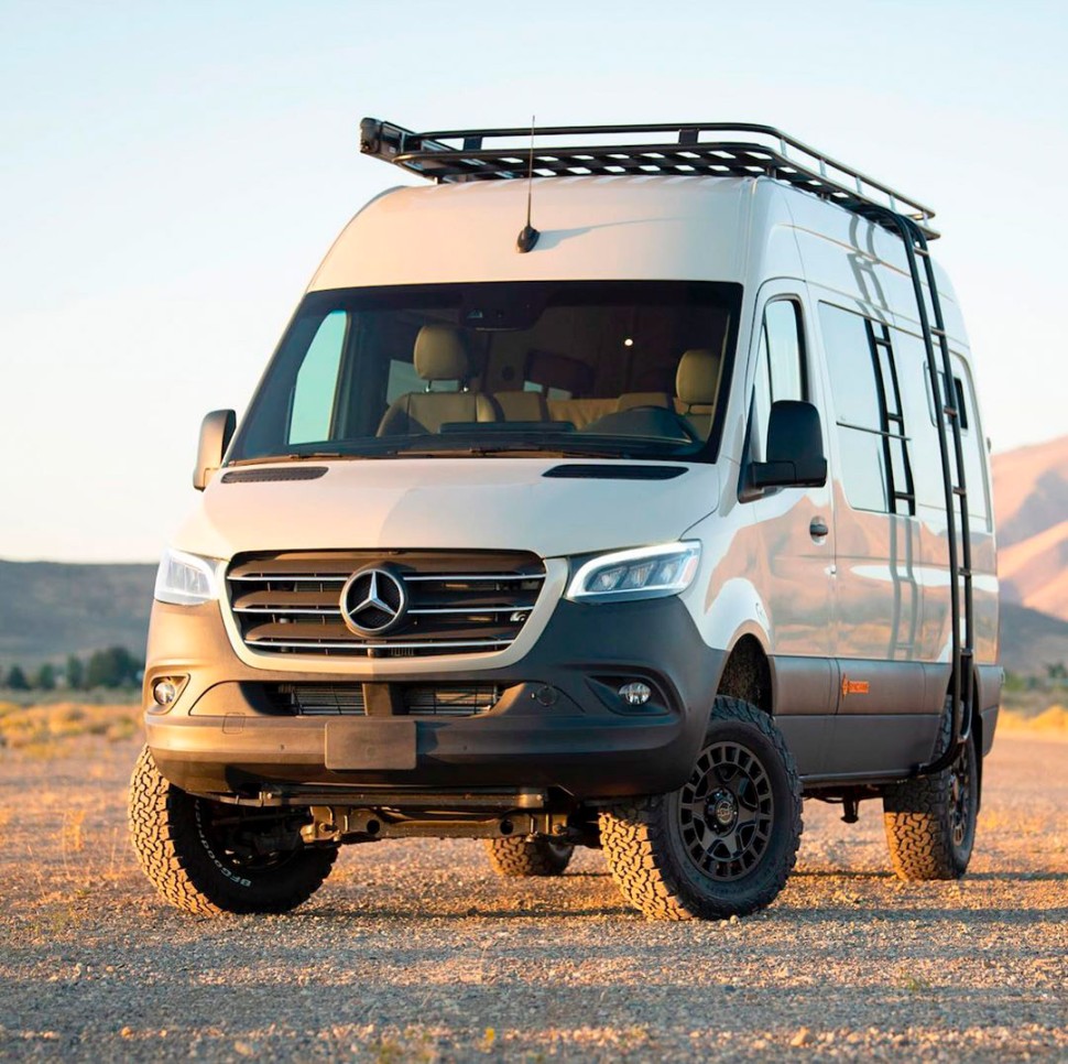 Колісний диск Black Rhino York Matte Black 17x9 ET-12 1790YRK-25127M71