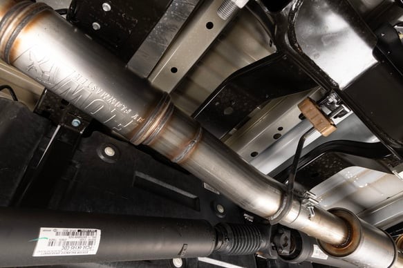 Глушник прямої установки Ford F-250/F-350 17-26 Flow FX Flowmaster 718102